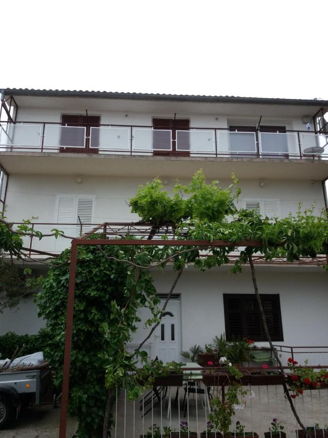 Apartment Viktoria Primosten Ngoại thất bức ảnh