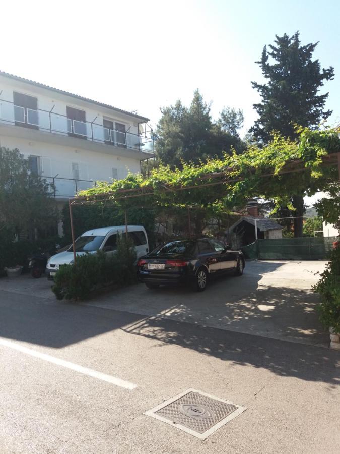 Apartment Viktoria Primosten Ngoại thất bức ảnh