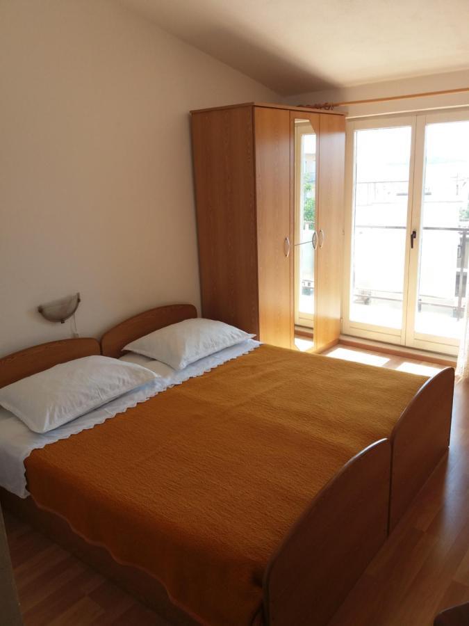 Apartment Viktoria Primosten Ngoại thất bức ảnh