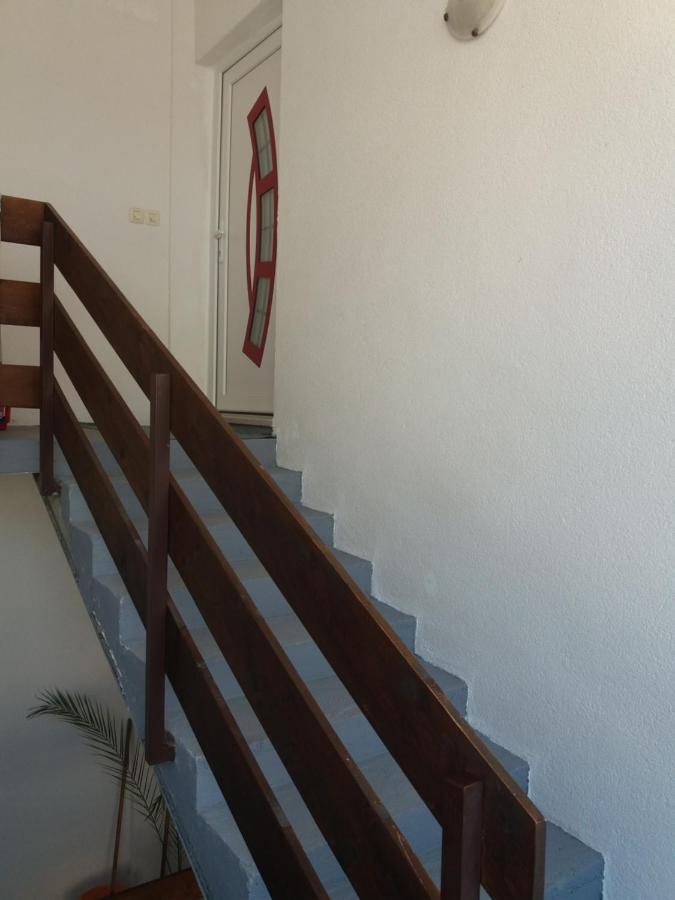 Apartment Viktoria Primosten Ngoại thất bức ảnh