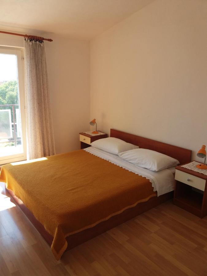 Apartment Viktoria Primosten Ngoại thất bức ảnh